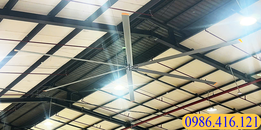 Quạt trần công nghiệp sải cánh lớn 7m3