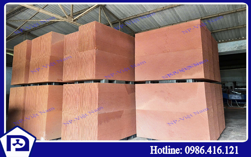 Tấm làm mát nâu